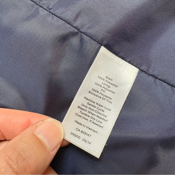 Talbots quilted plaid puffer vest - Picture 6 of 6